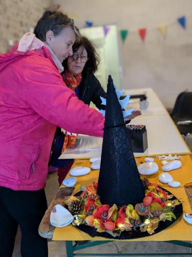 marché d'automne chapeau sorcière